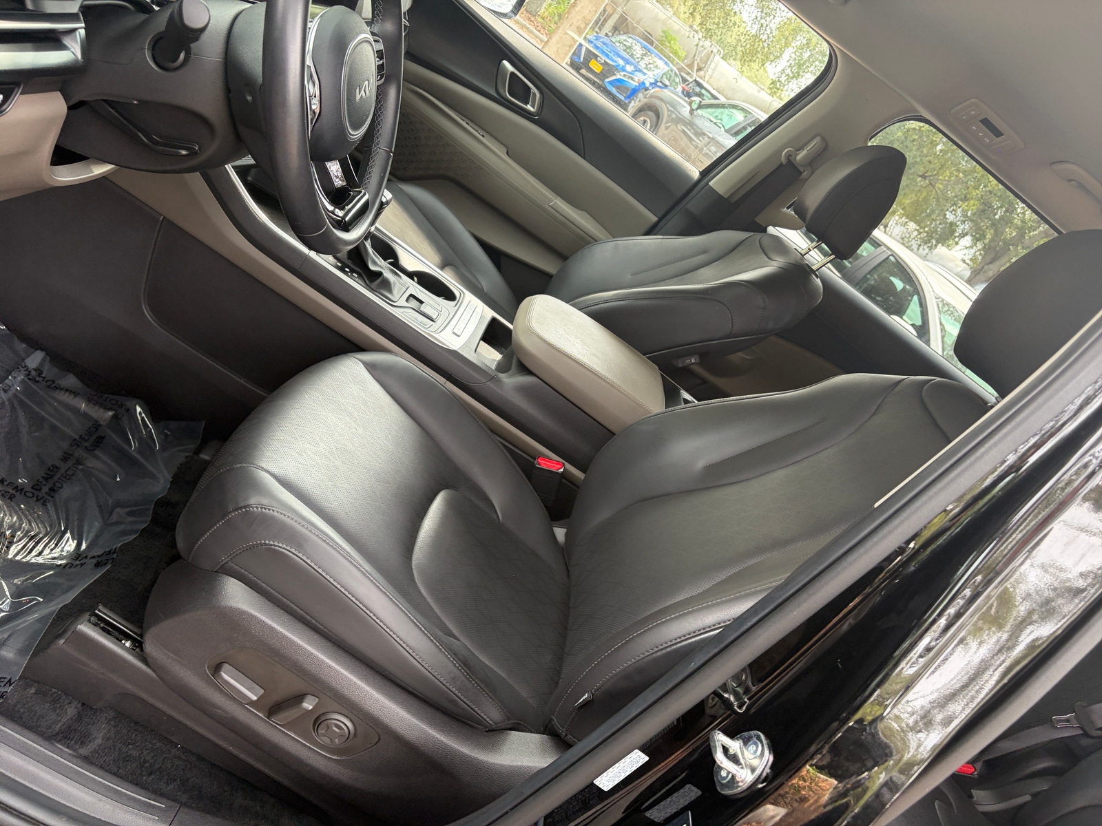 Thumbnail: 2026 Kia Carnival - 2