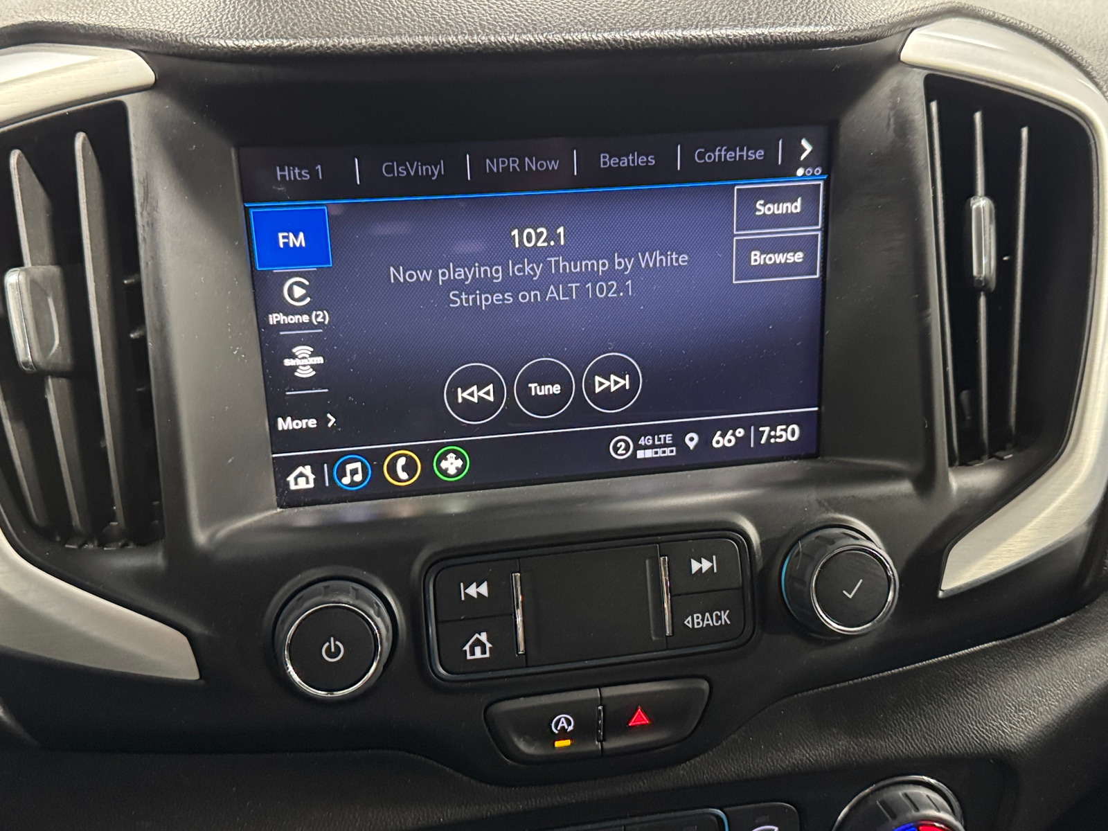 Thumbnail: 2024 GMC Terrain - 3