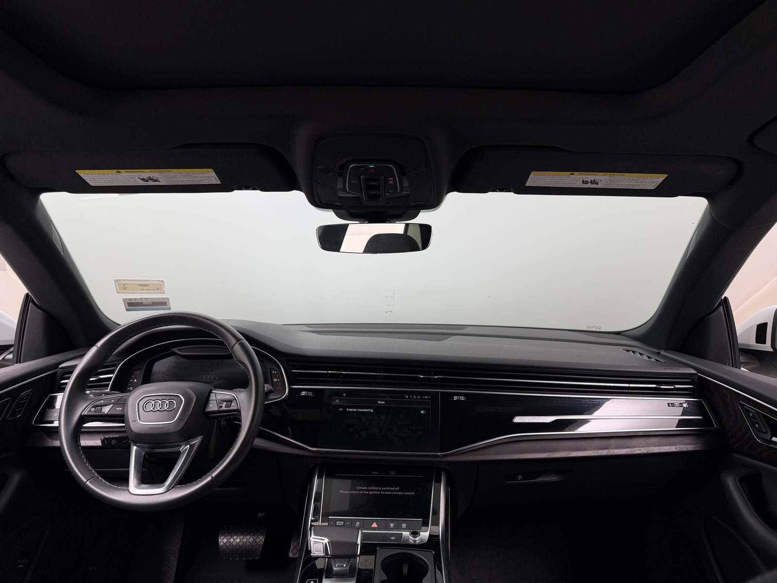 Thumbnail: 2021 Audi Q8 - 2