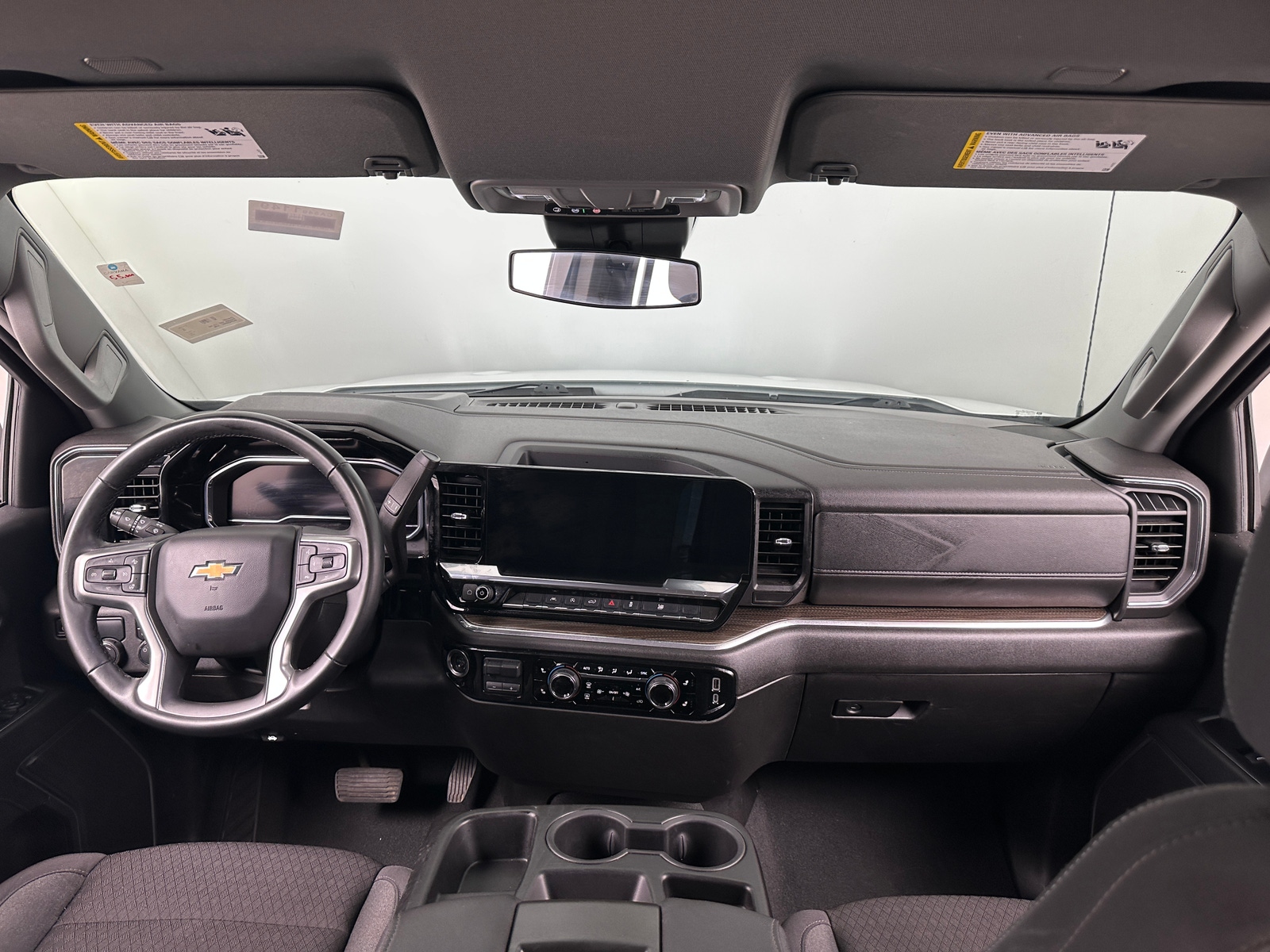 Thumbnail: 2025 Chevrolet Silverado 1500 - 3