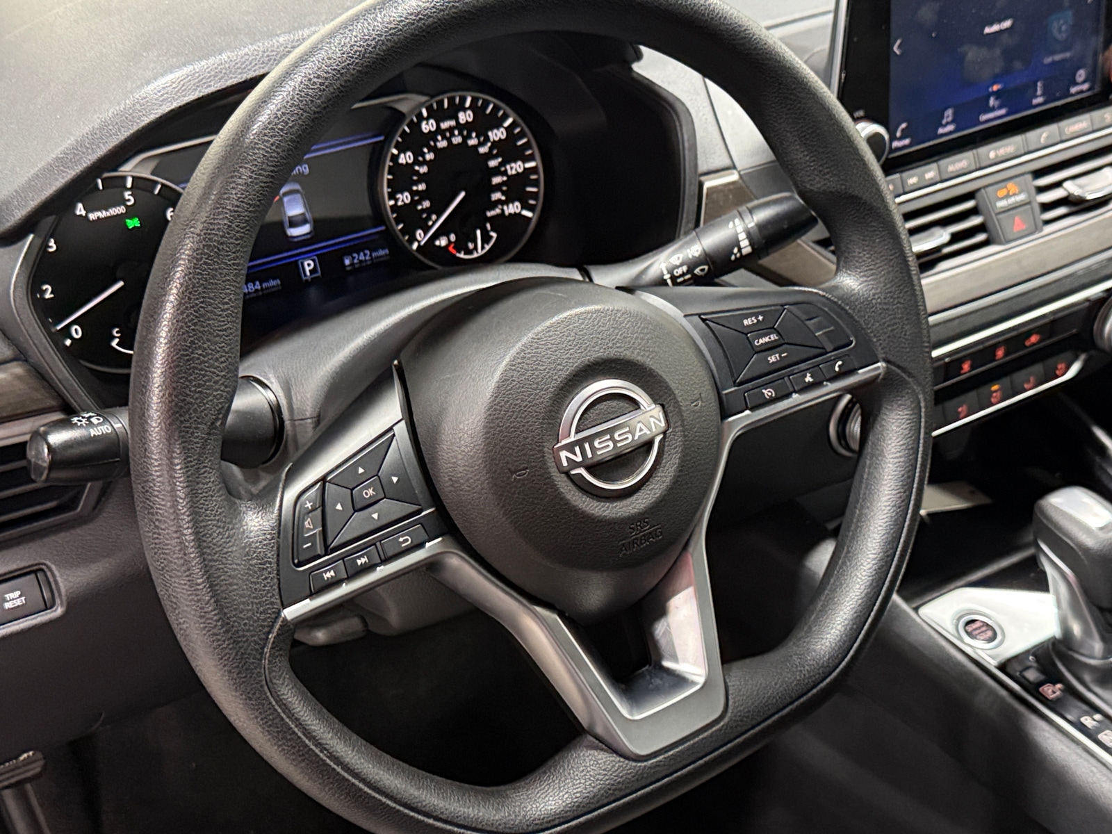 Thumbnail: 2024 Nissan Altima - 5