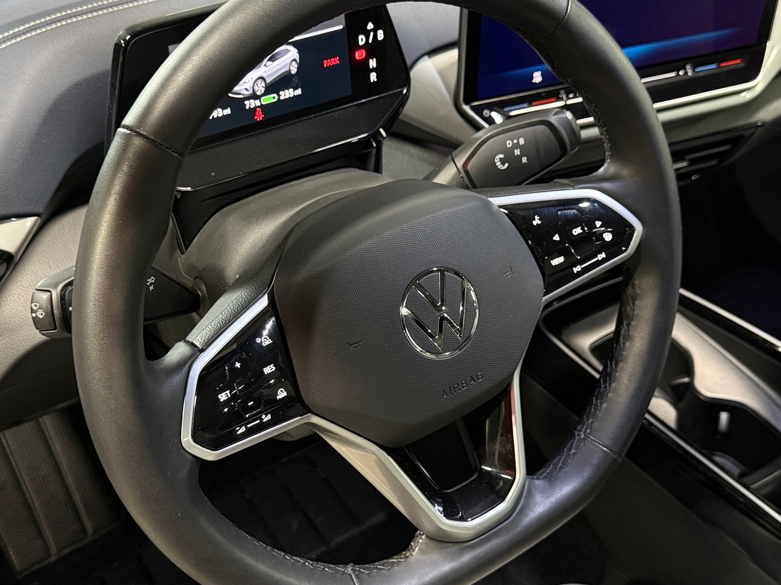 Thumbnail: 2025 Volkswagen ID.4 - 4