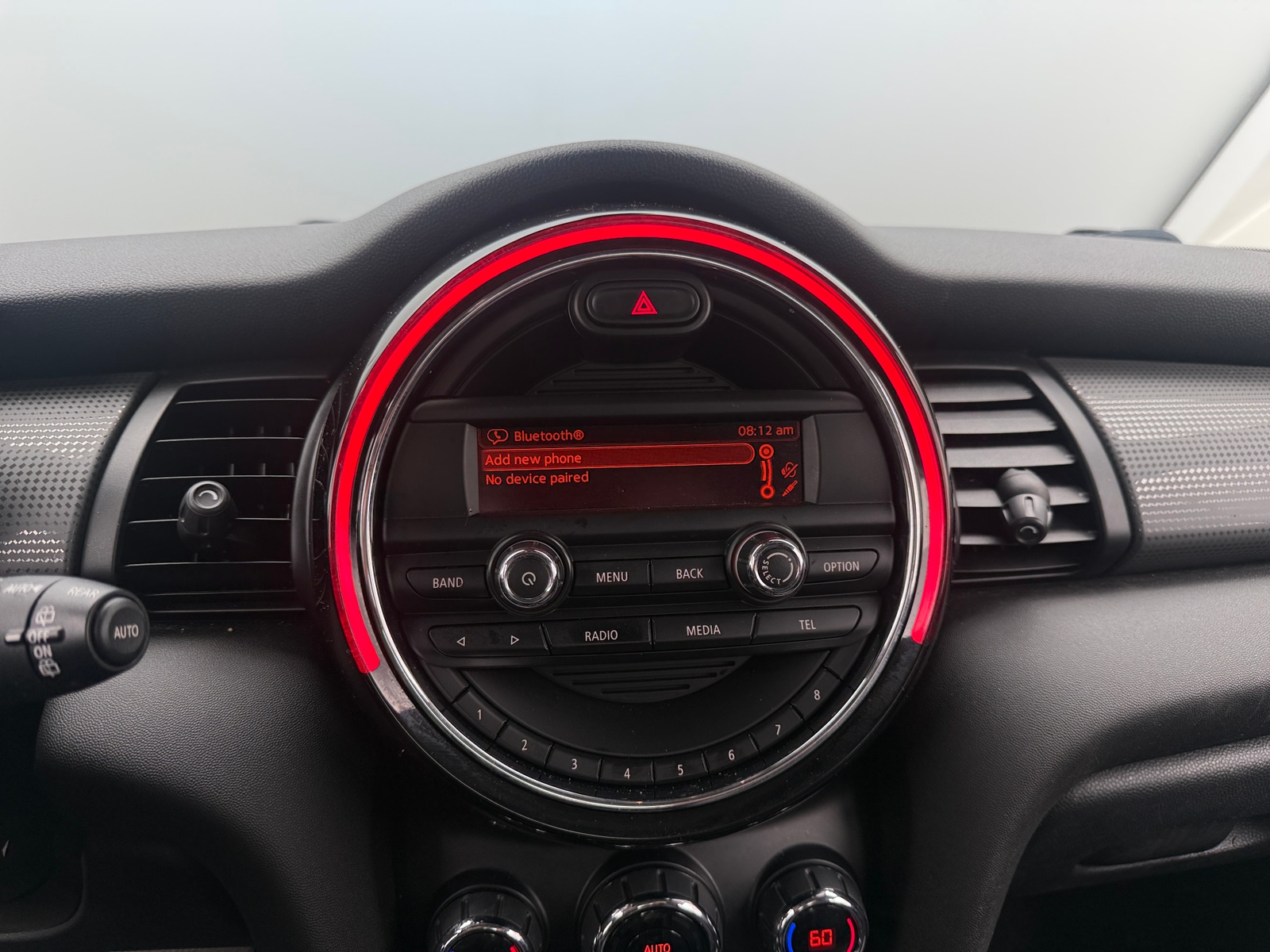 Thumbnail: 2016 MINI Cooper Hardtop - 4
