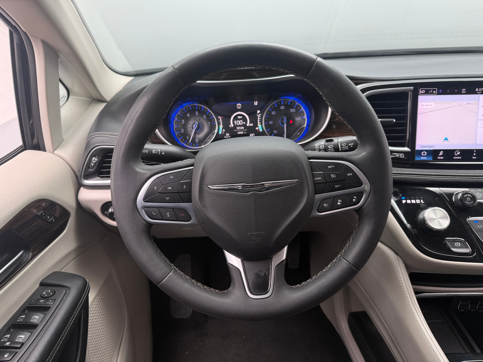 Thumbnail: 2024 Chrysler Pacifica - 4