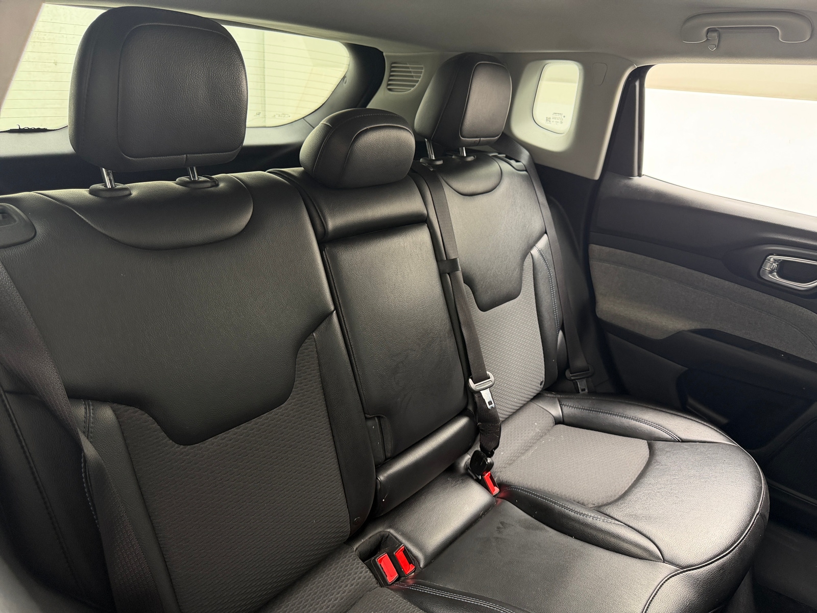 Thumbnail: 2022 Jeep Compass - 6