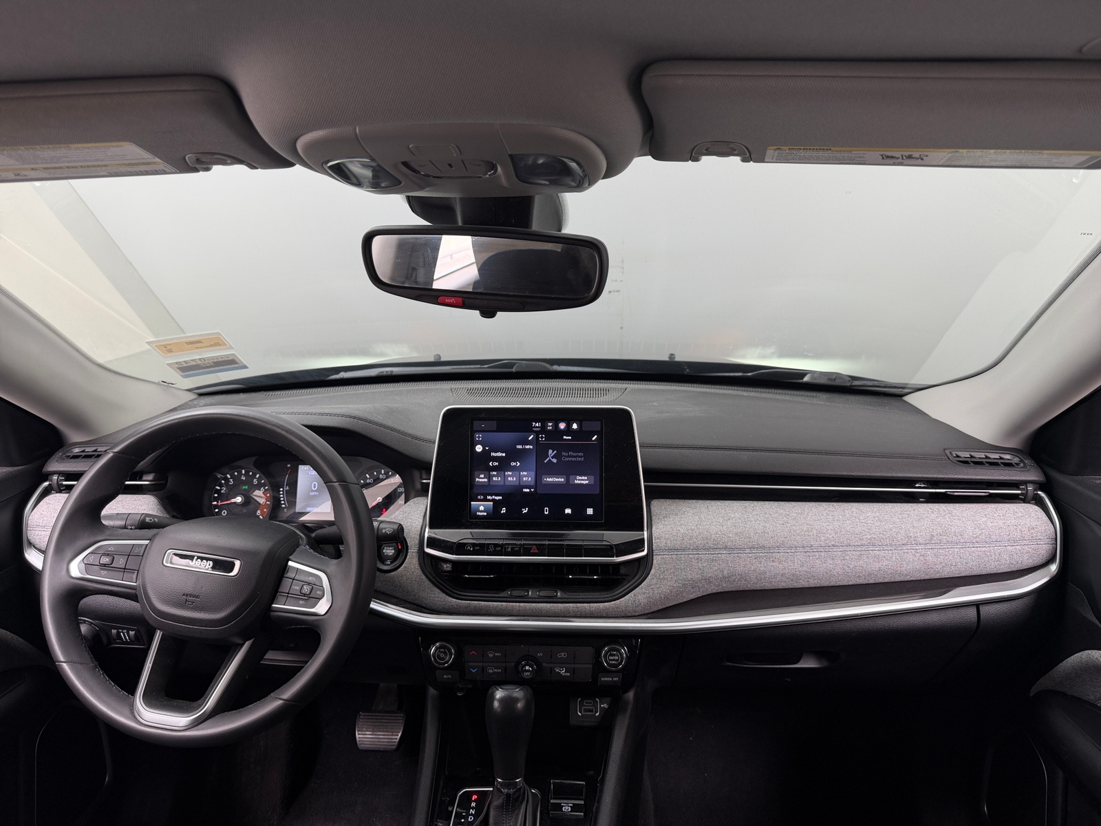 Thumbnail: 2022 Jeep Compass - 3