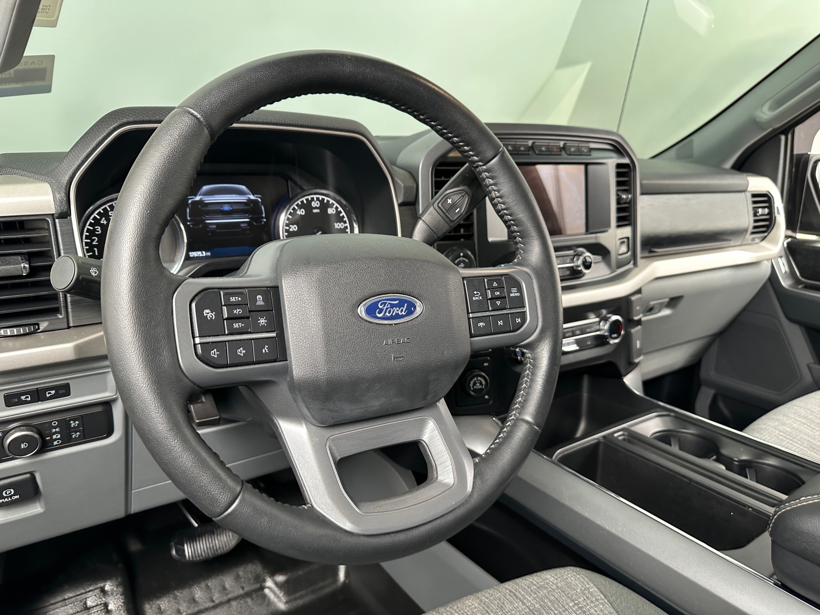 Thumbnail: 2021 Ford Econoline - 5