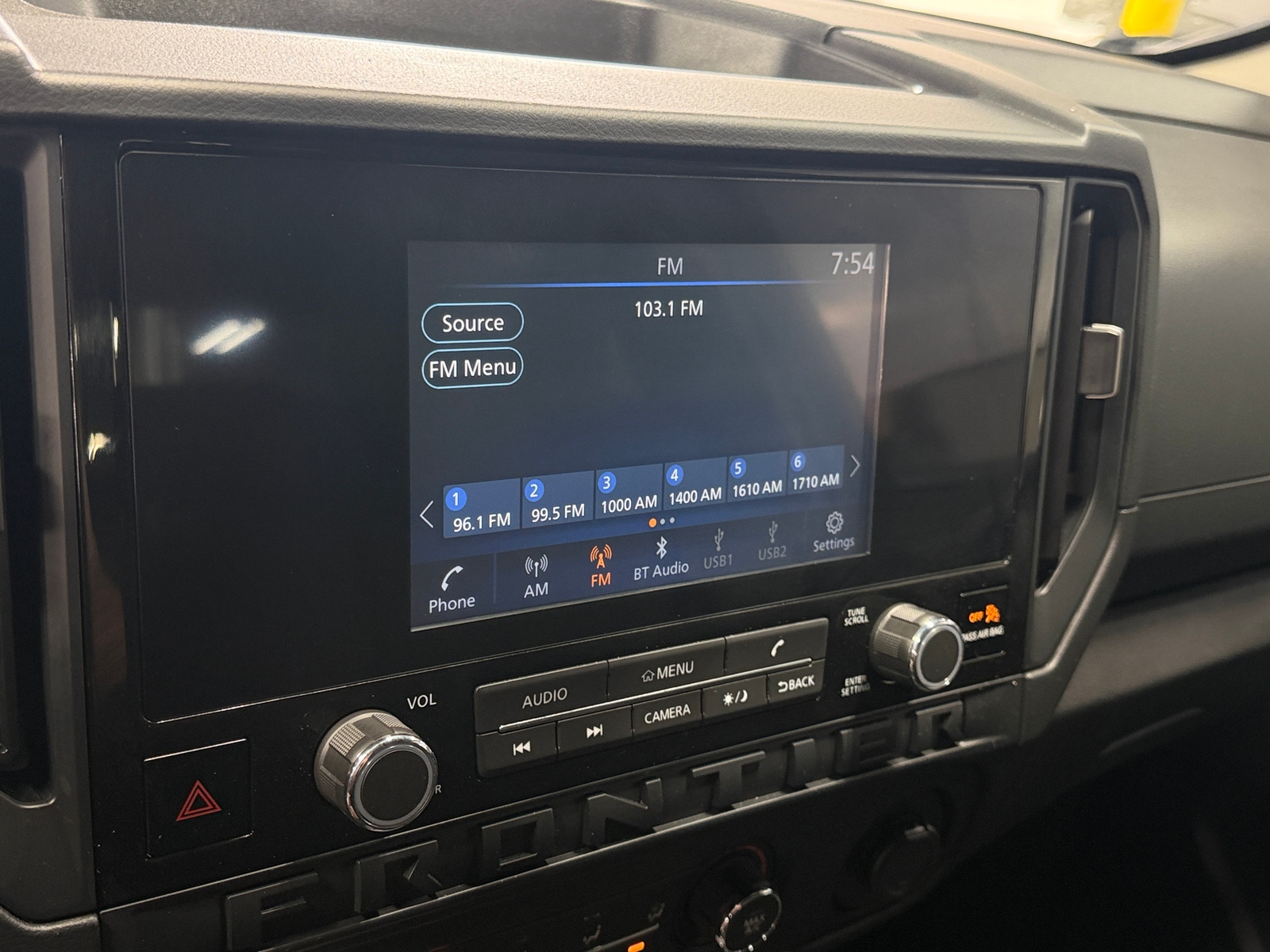 Thumbnail: 2026 Nissan Frontier - 4