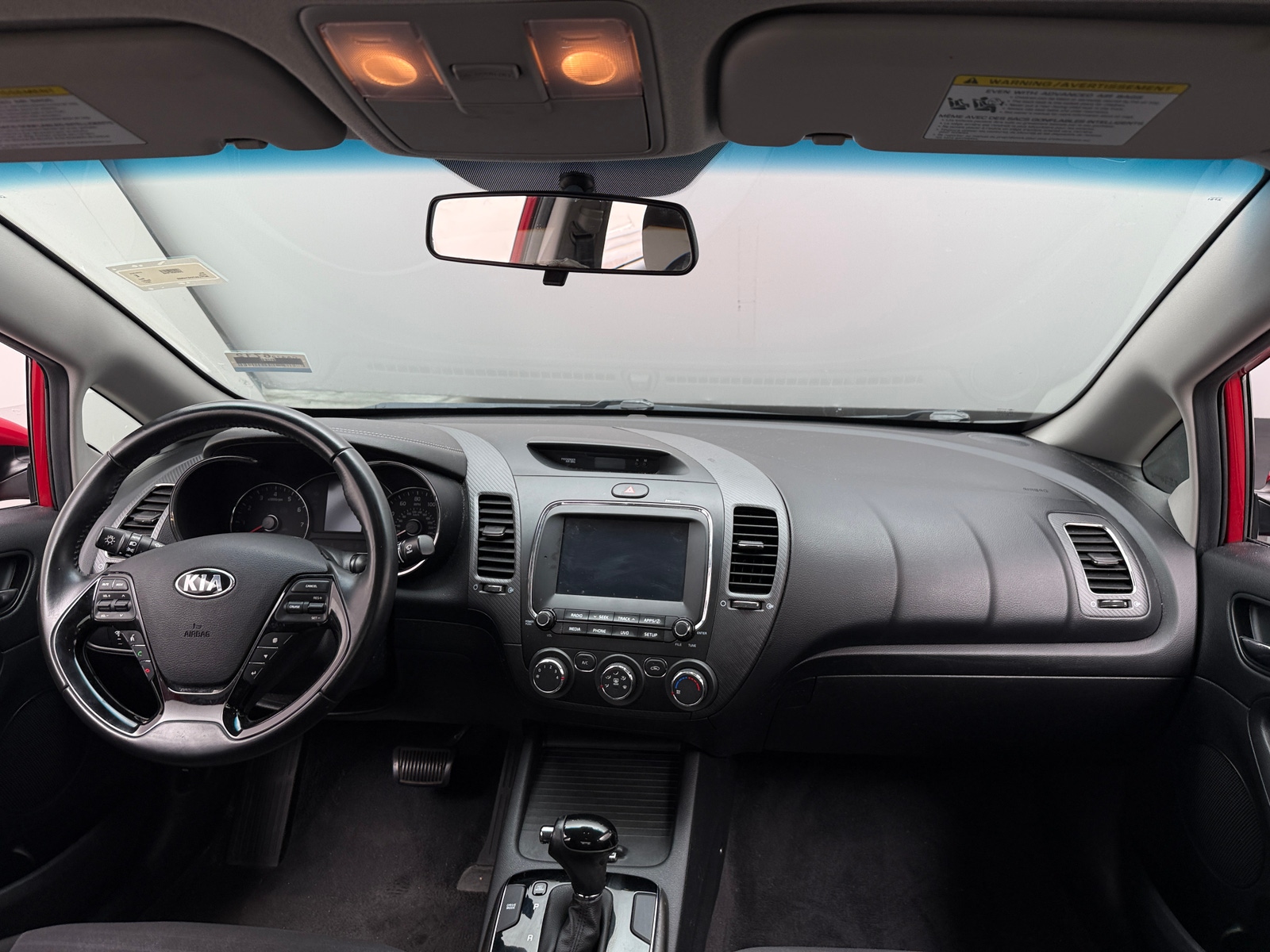 Thumbnail: 2017 Kia Forte - 3