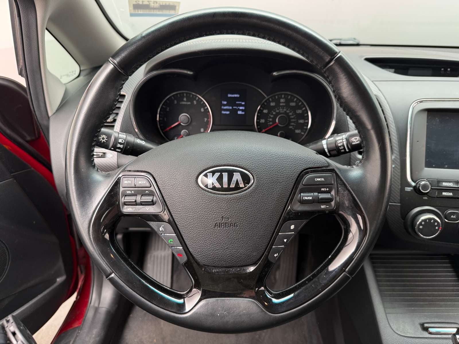 Thumbnail: 2017 Kia Forte - 5