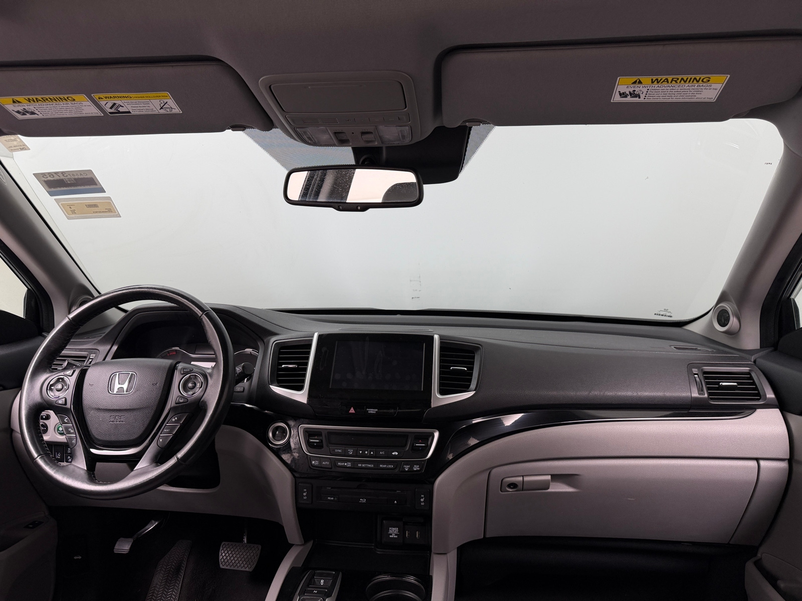 Thumbnail: 2018 Honda Pilot - 2