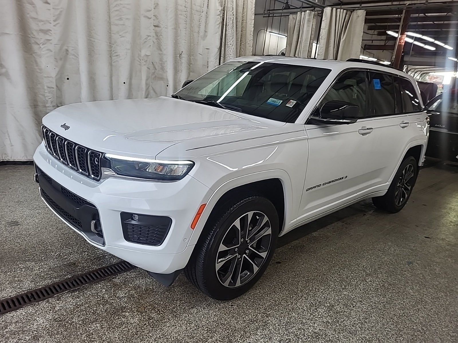 2023 Jeep Grand Cherokee Overland