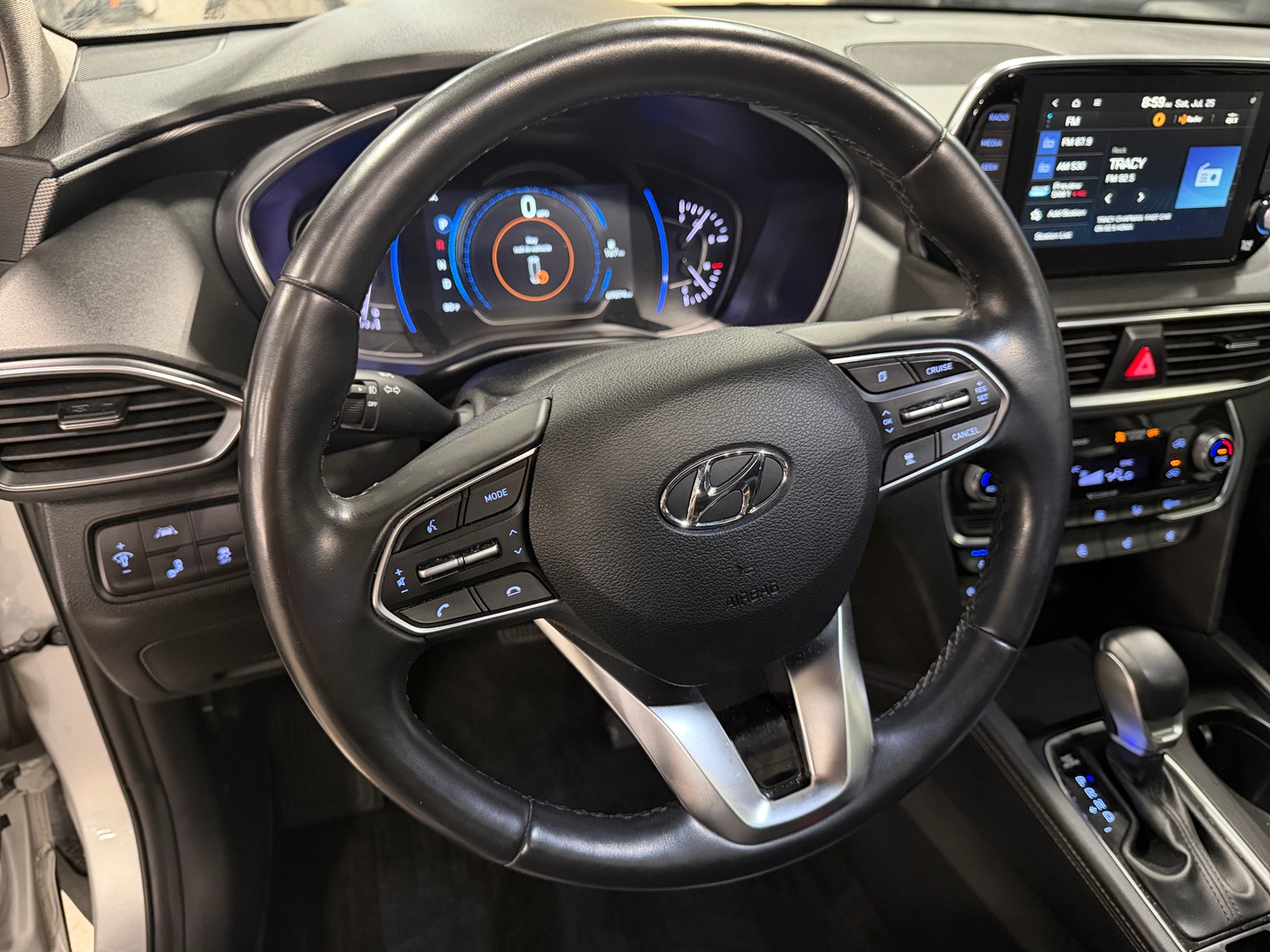 Thumbnail: 2019 Hyundai Santa Fe - 4