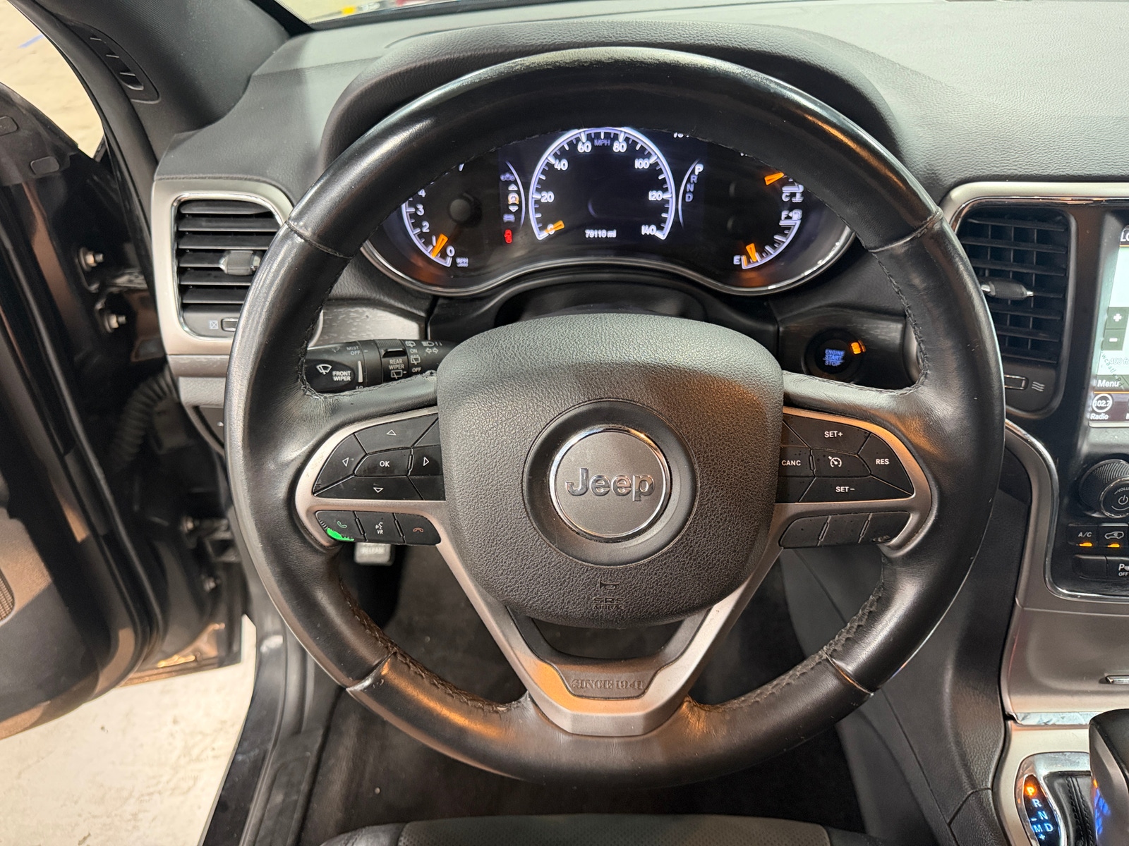Thumbnail: 2018 Jeep Grand Cherokee - 4