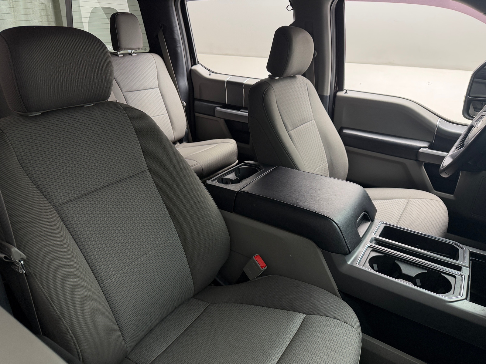 Thumbnail: 2019 Ford Econoline - 2