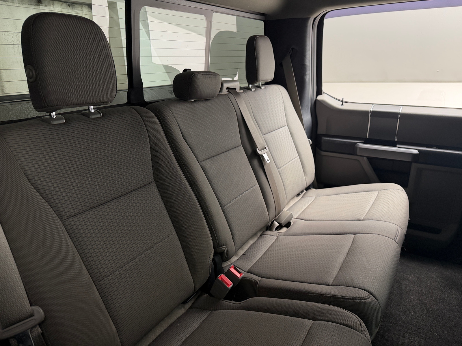 Thumbnail: 2019 Ford Econoline - 6