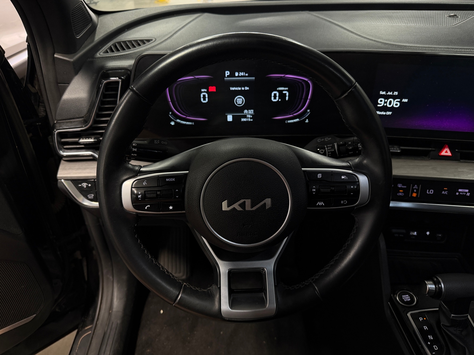 Thumbnail: 2023 Kia Sportage - 4