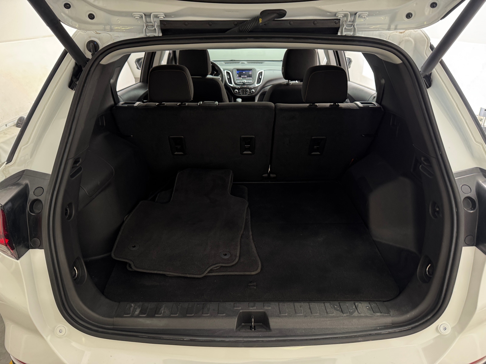 Thumbnail: 2024 Chevrolet Equinox - 7