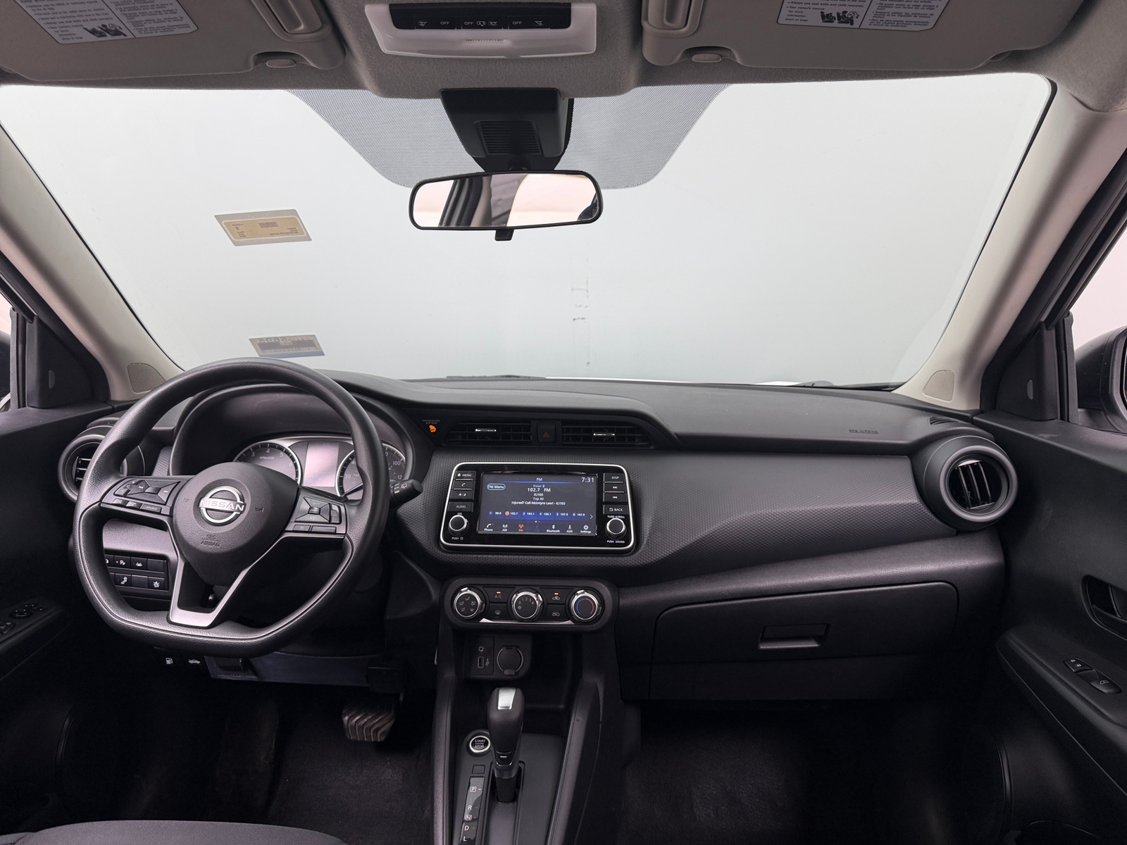 Thumbnail: 2023 Nissan Kicks - 3