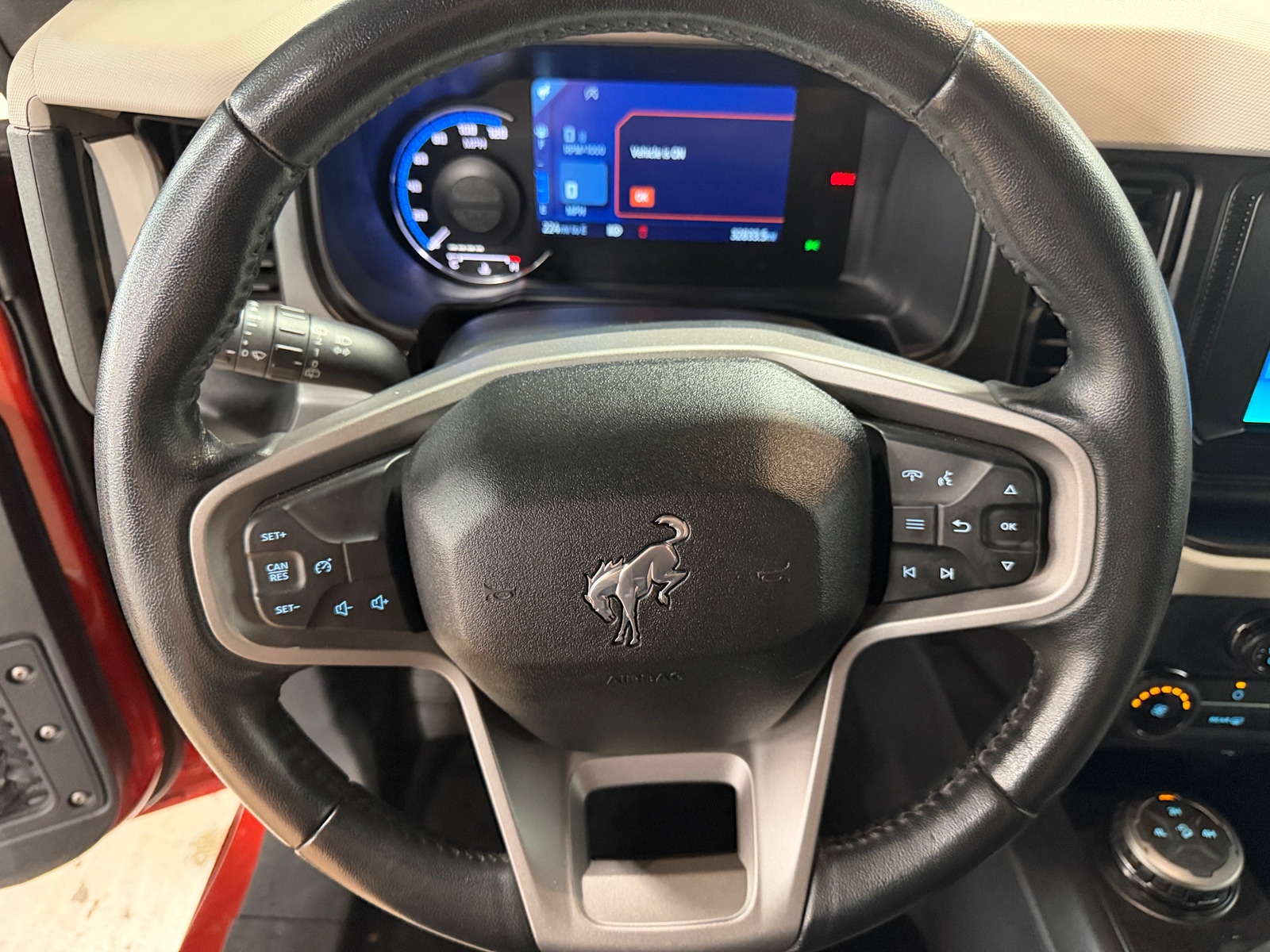 Thumbnail: 2022 Ford Bronco - 5