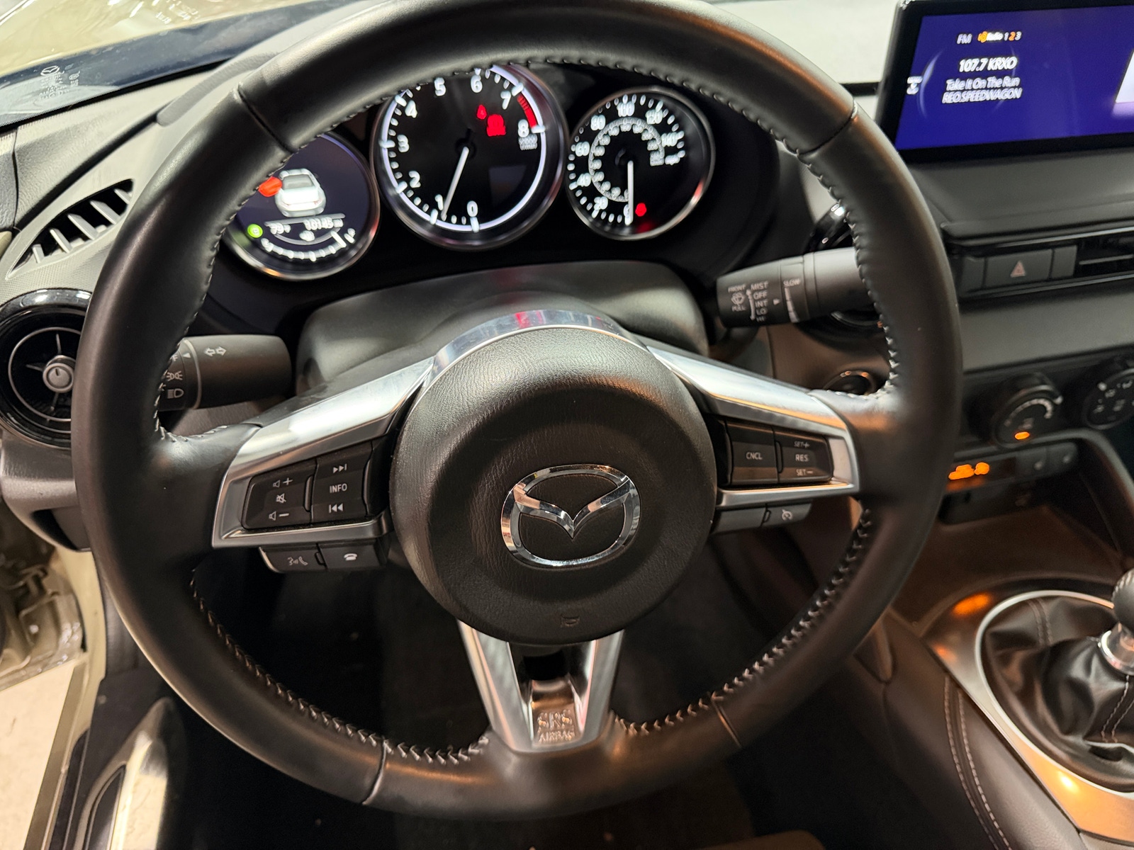 Thumbnail: 2024 Mazda MX-5 Miata - 5