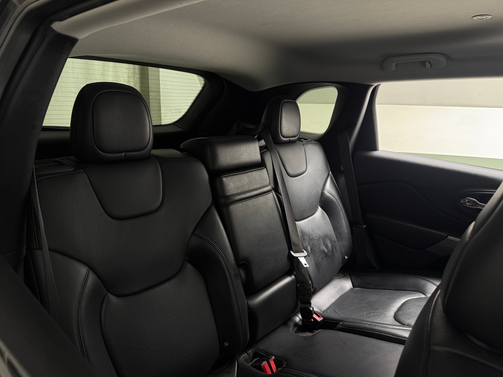 Thumbnail: 2019 Jeep Cherokee - 5