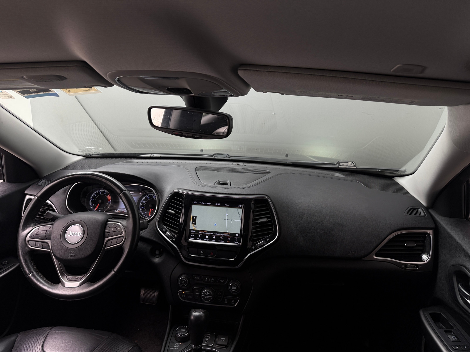 Thumbnail: 2019 Jeep Cherokee - 2