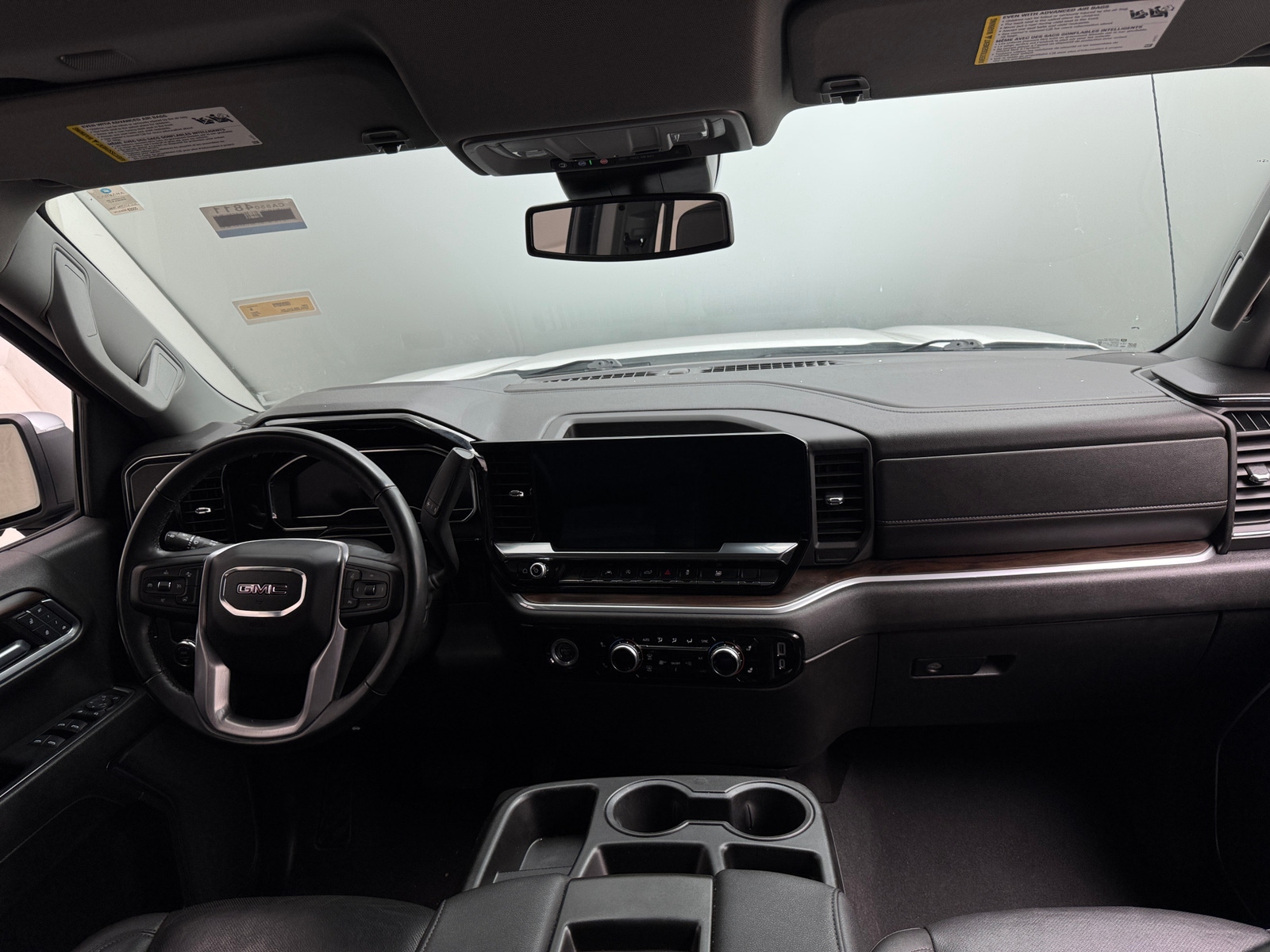 Thumbnail: 2024 GMC Sierra 1500 - 2