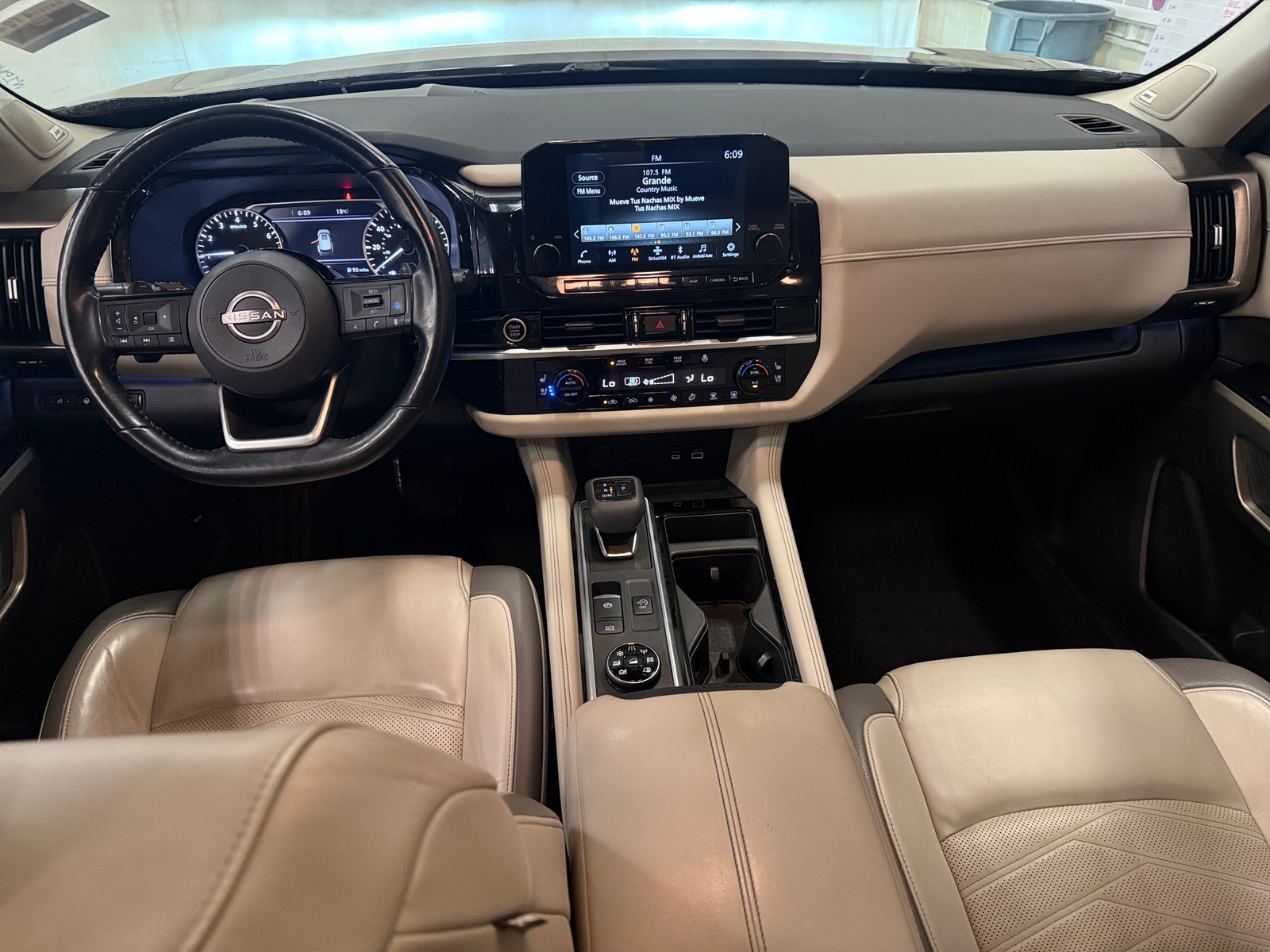 Thumbnail: 2022 Nissan Pathfinder - 2