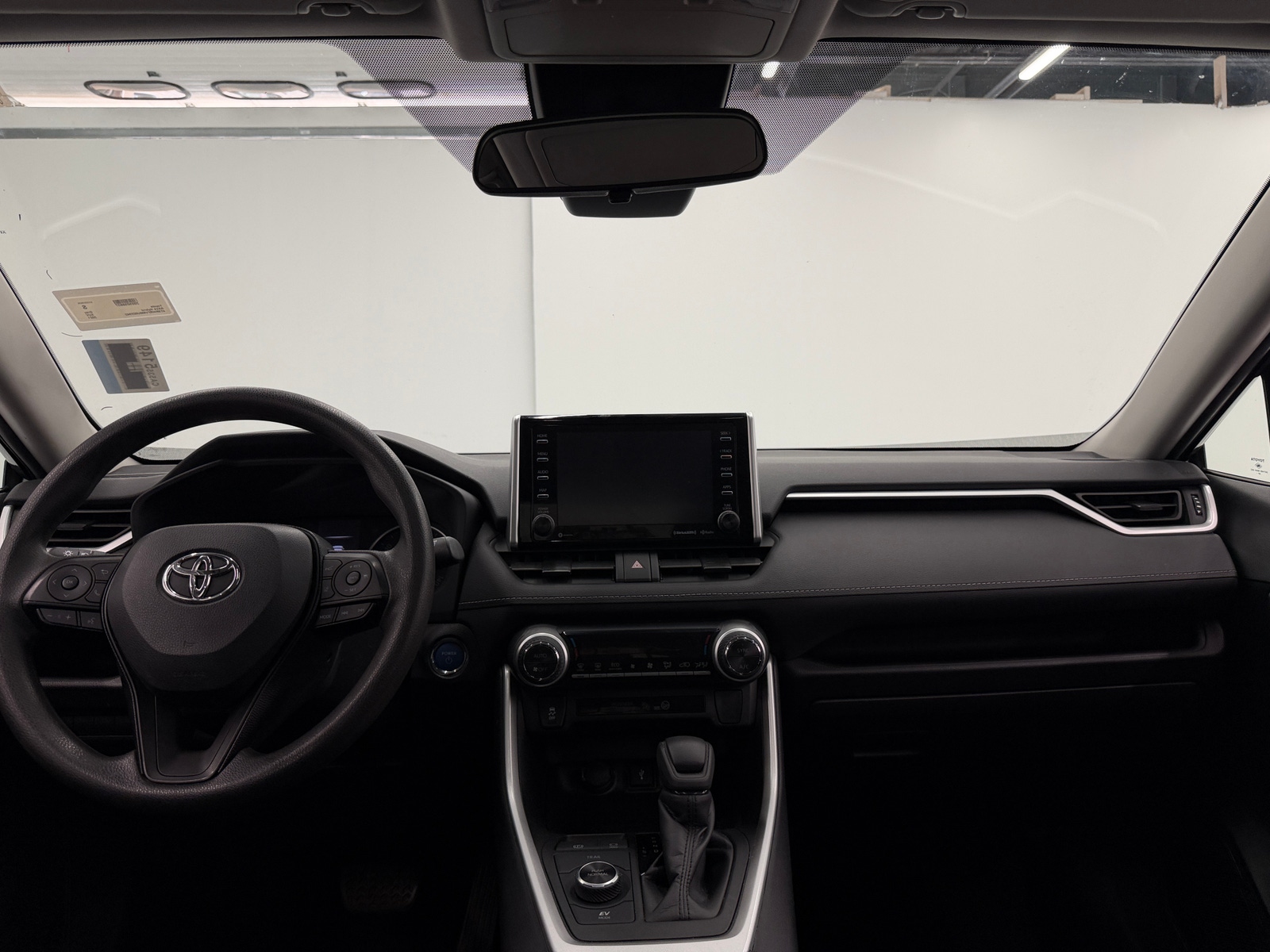 Thumbnail: 2021 Toyota RAV4 - 3