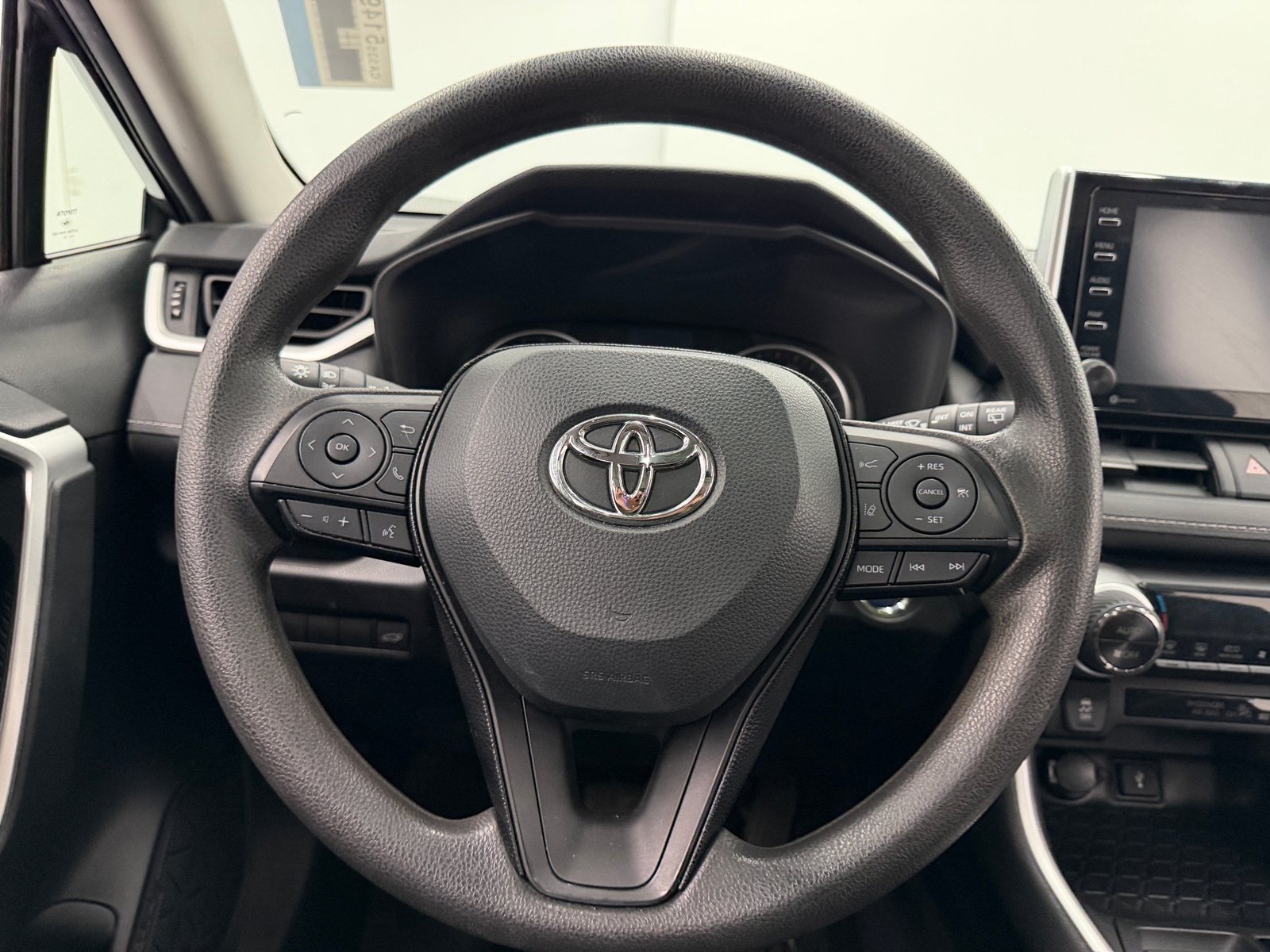 Thumbnail: 2021 Toyota RAV4 - 5