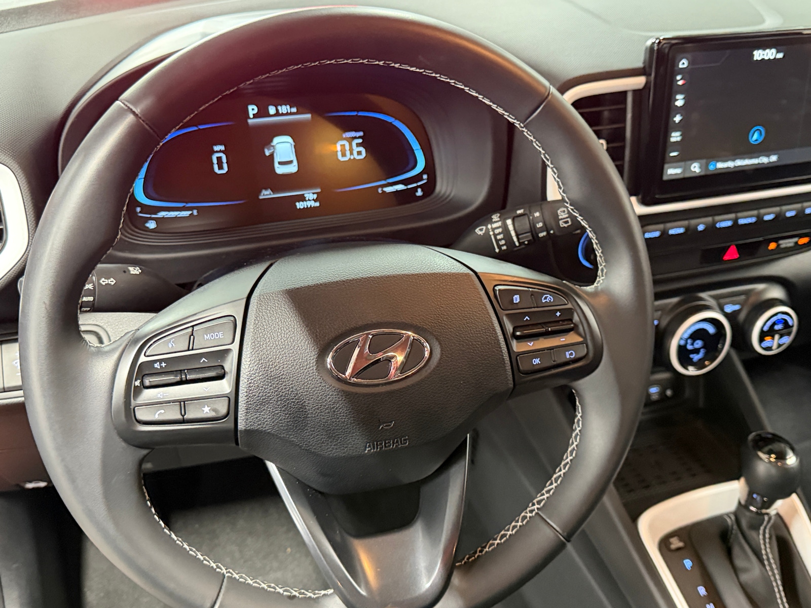 Thumbnail: 2024 Hyundai Venue - 4
