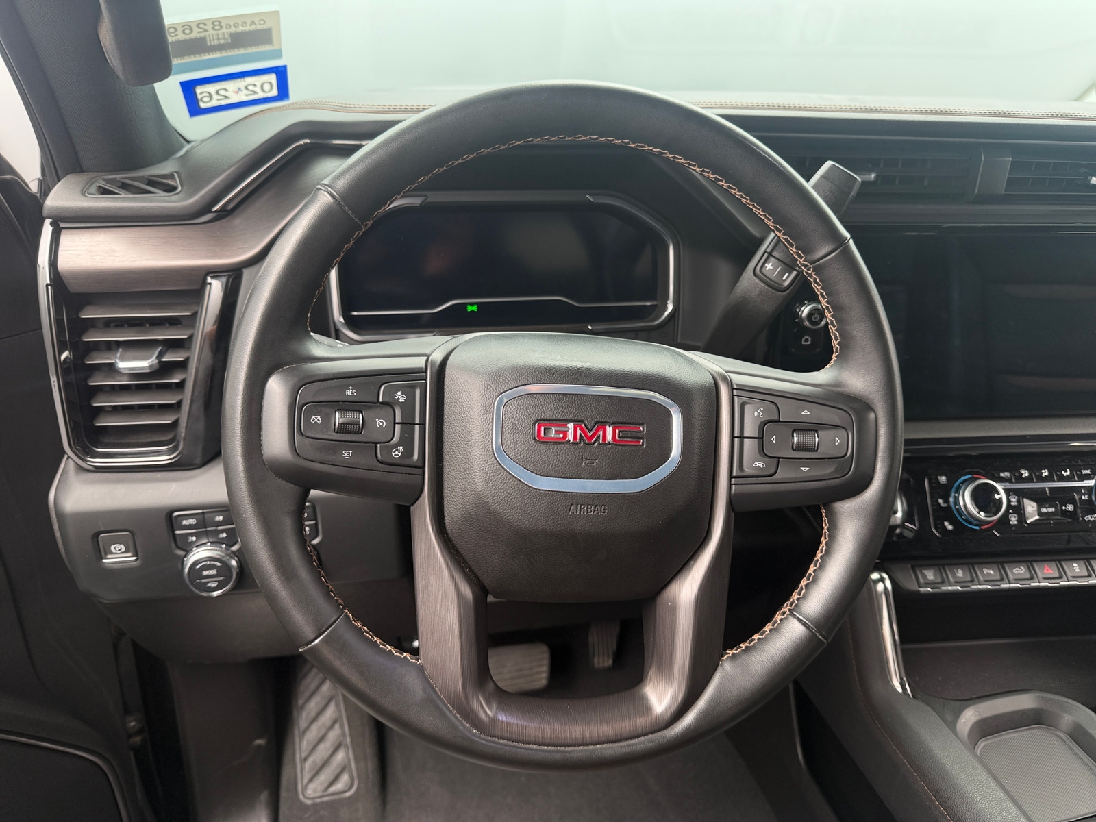 Thumbnail: 2024 GMC Sierra 2500 - 4
