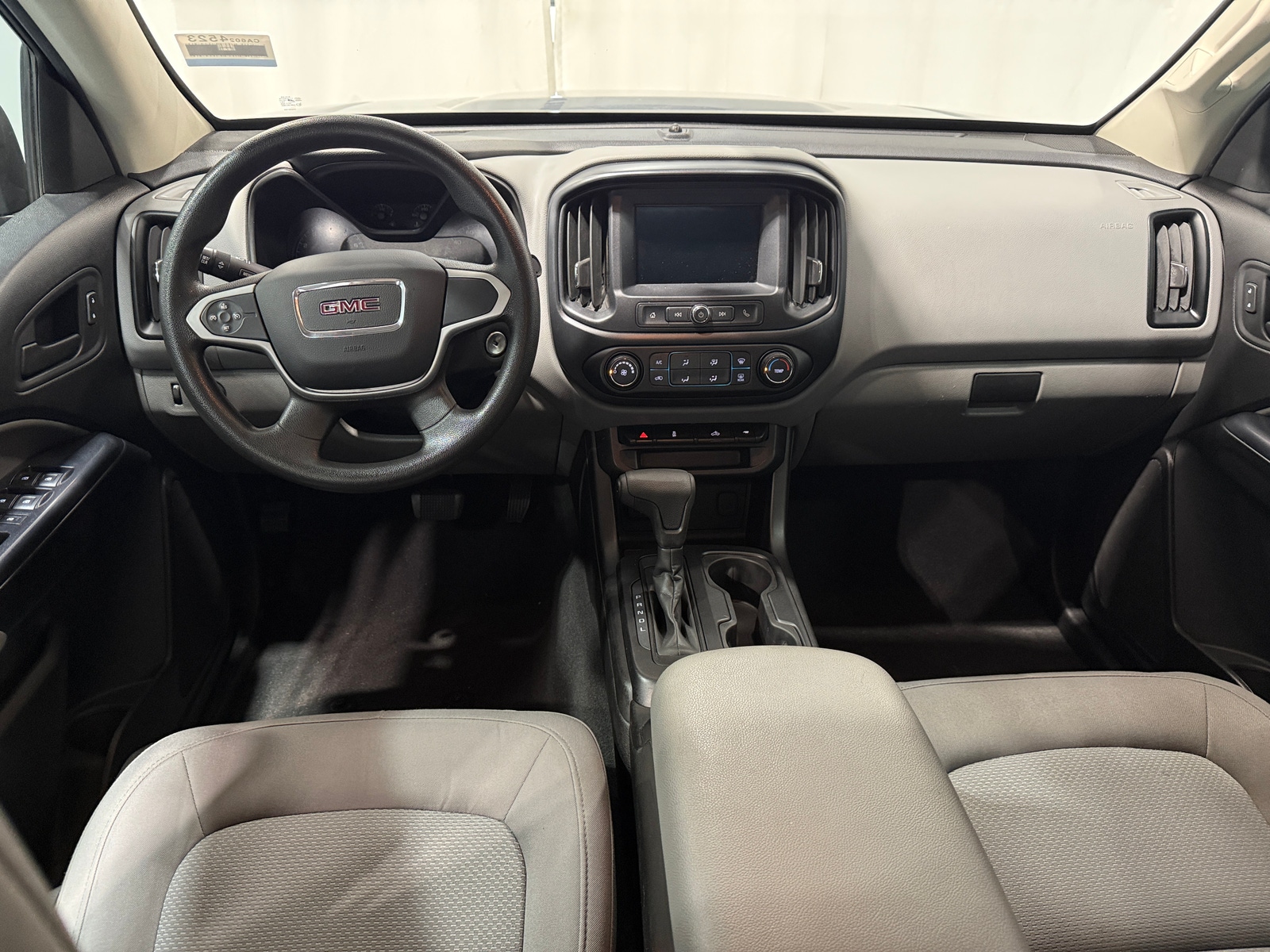Thumbnail: 2021 GMC Canyon - 3