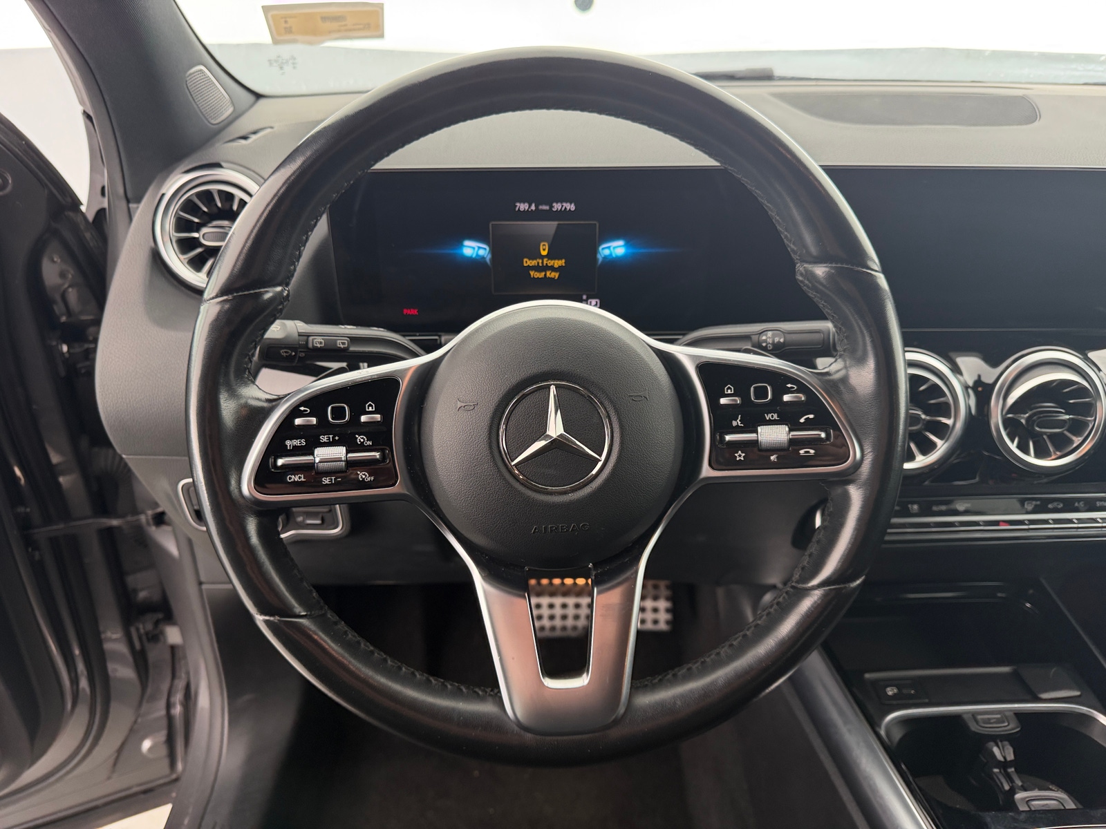 Thumbnail: 2023 Mercedes-Benz GLA - 4