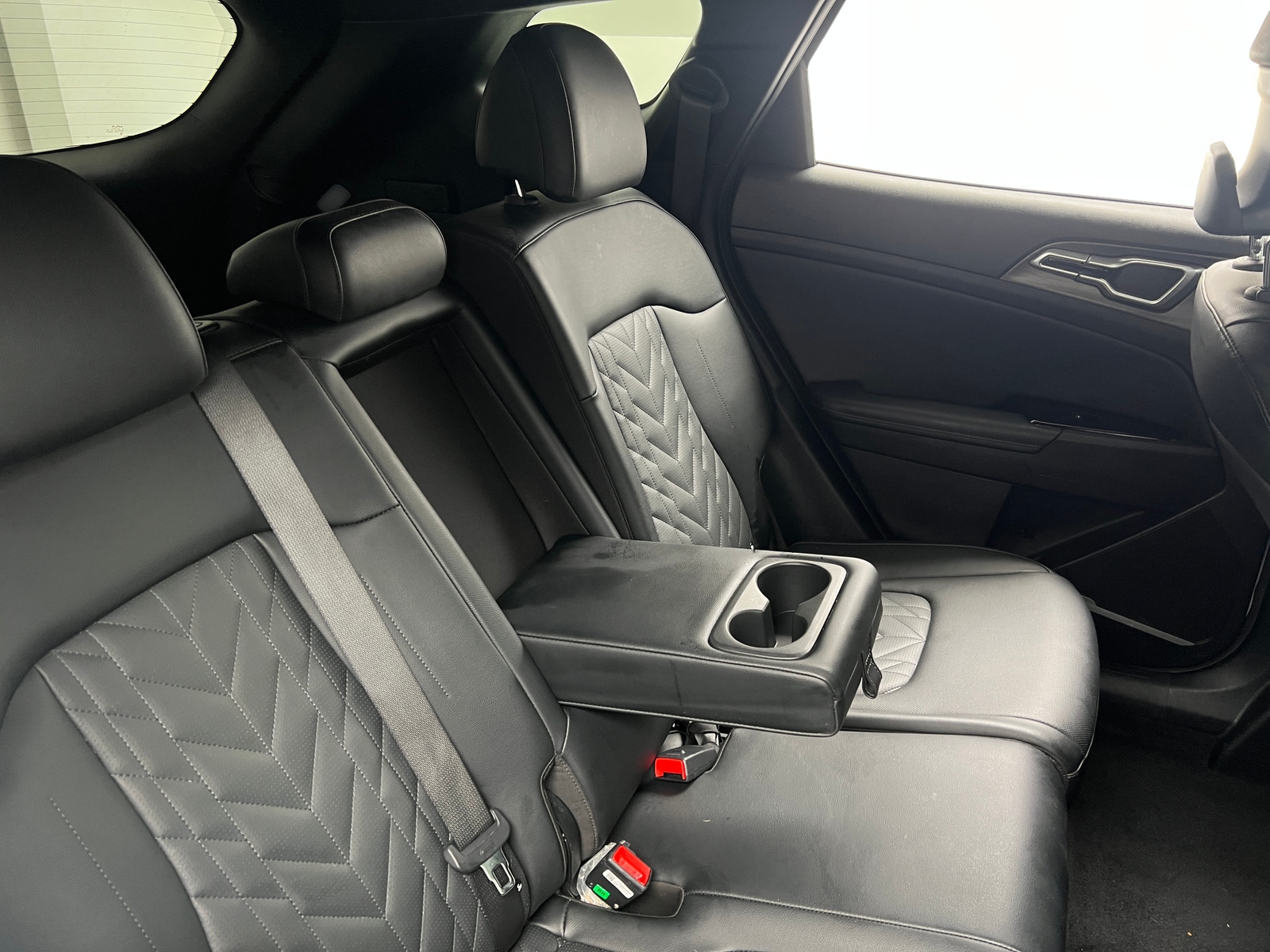Thumbnail: 2023 Kia Sportage - 5