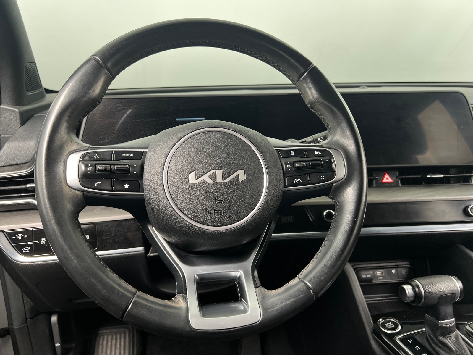 Thumbnail: 2023 Kia Sportage - 4
