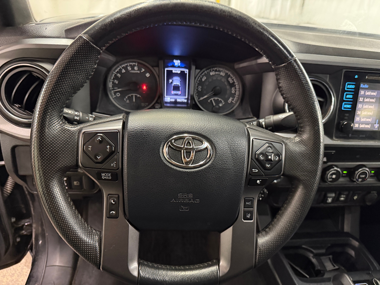 Thumbnail: 2019 Toyota Tacoma - 5