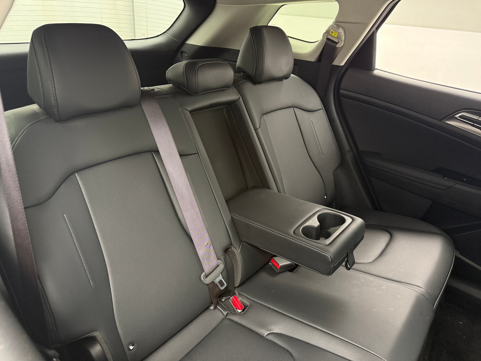 Thumbnail: 2025 Kia Sportage - 5