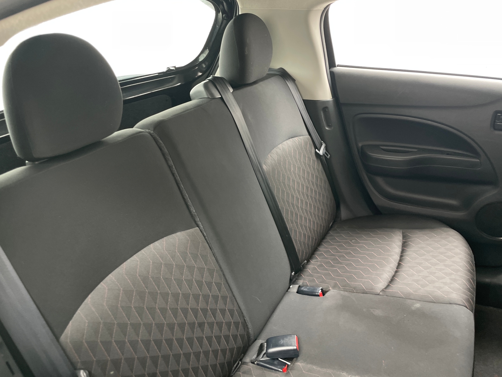 Thumbnail: 2021 Mitsubishi Mirage - 6