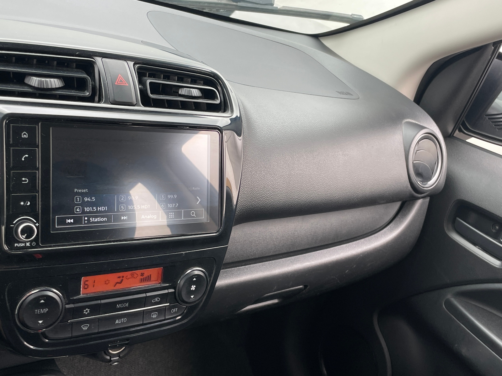 Thumbnail: 2021 Mitsubishi Mirage - 4