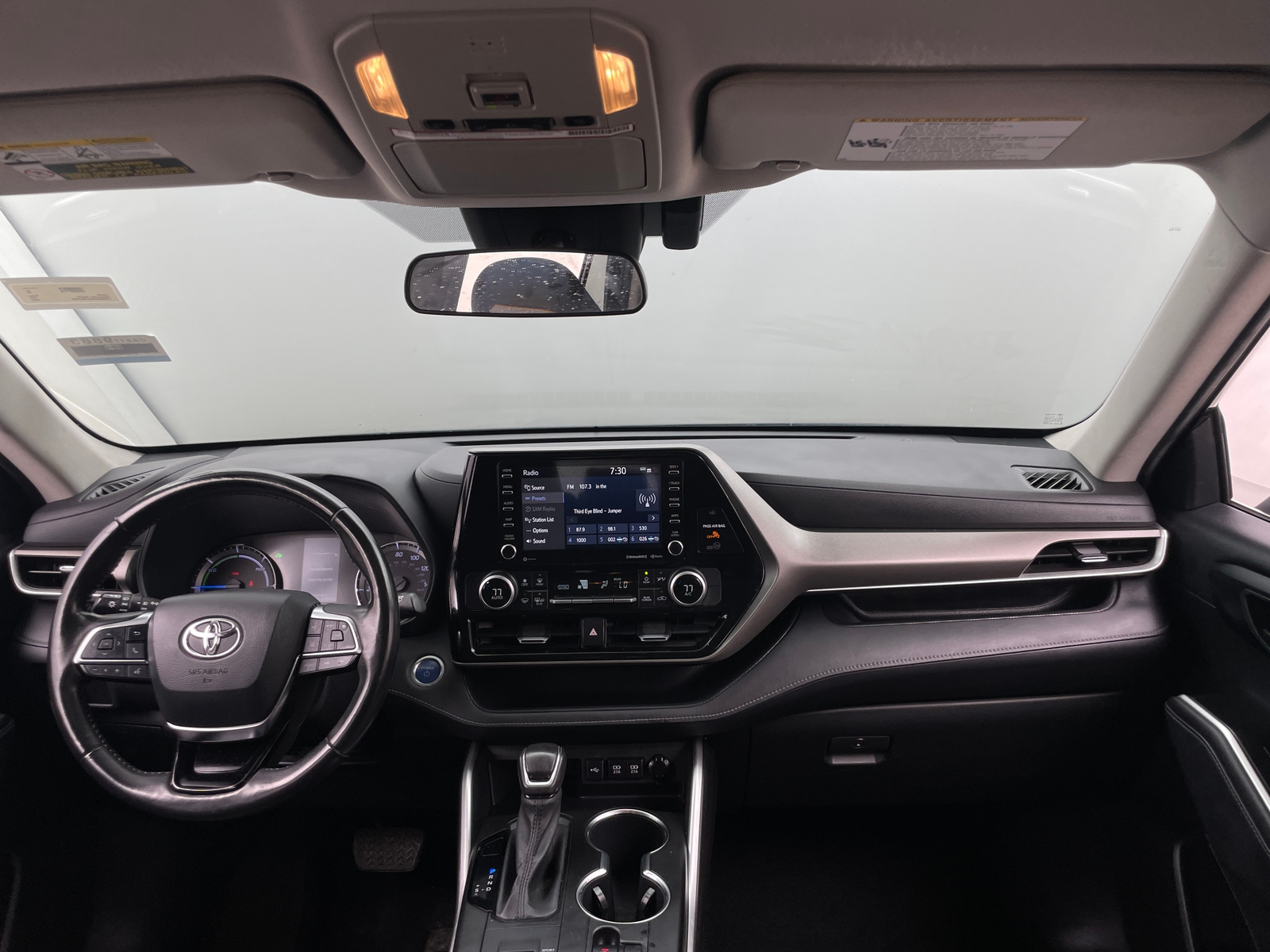 Thumbnail: 2020 Toyota Highlander - 3