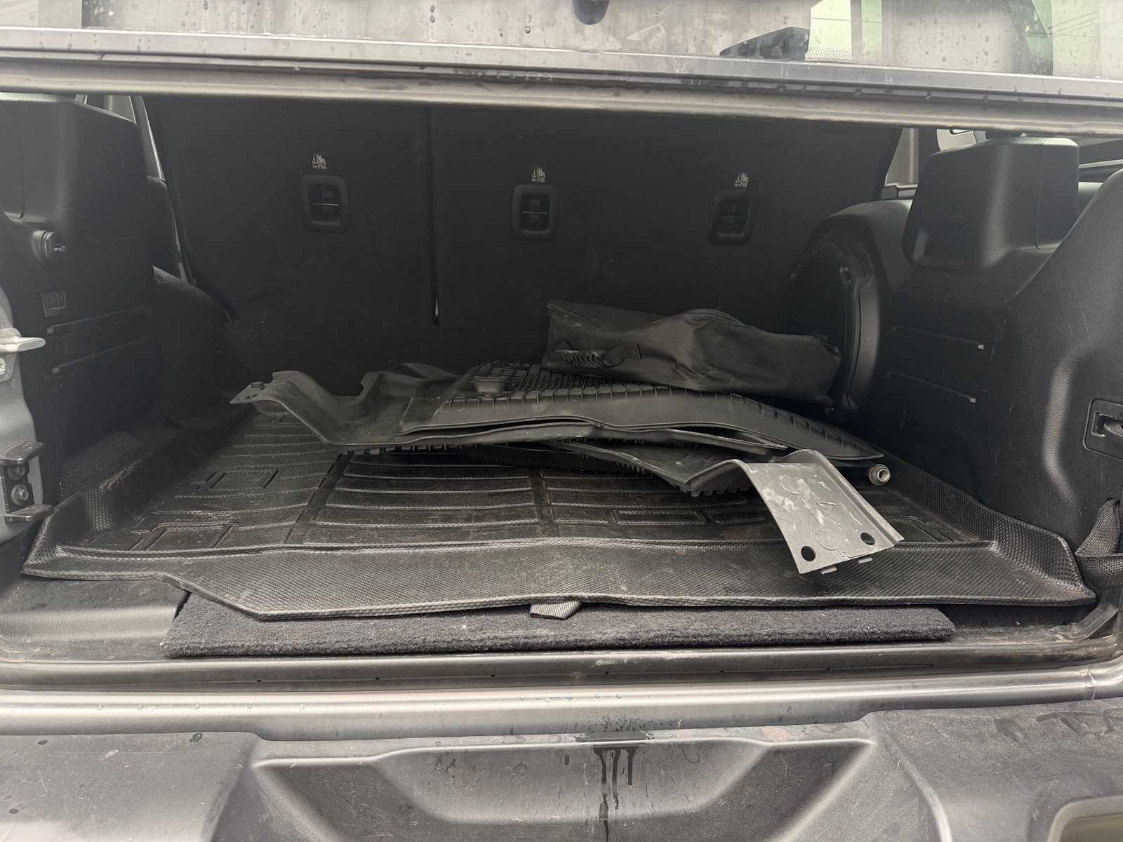 Thumbnail: 2021 Jeep Wrangler - 6