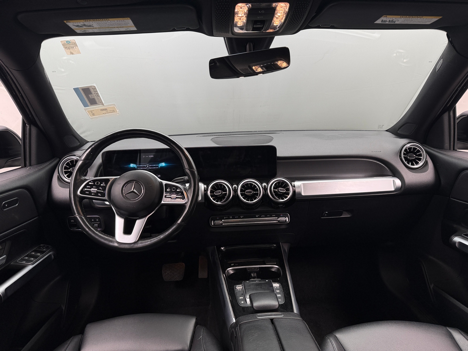 Thumbnail: 2022 Mercedes-Benz GLB - 2