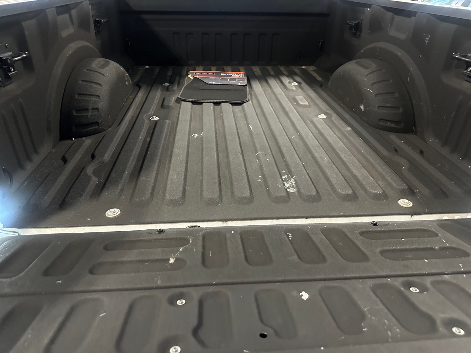 Thumbnail: 2021 Ford Econoline - 6