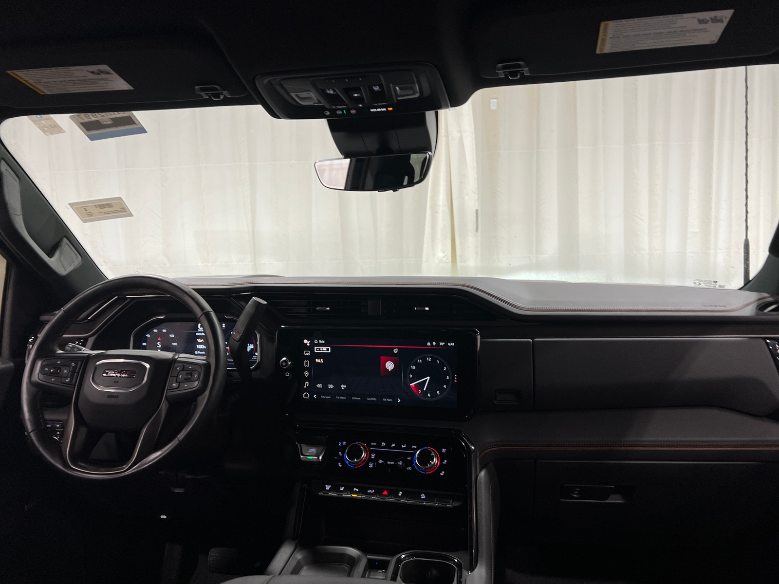 Thumbnail: 2024 GMC Sierra 2500 - 2