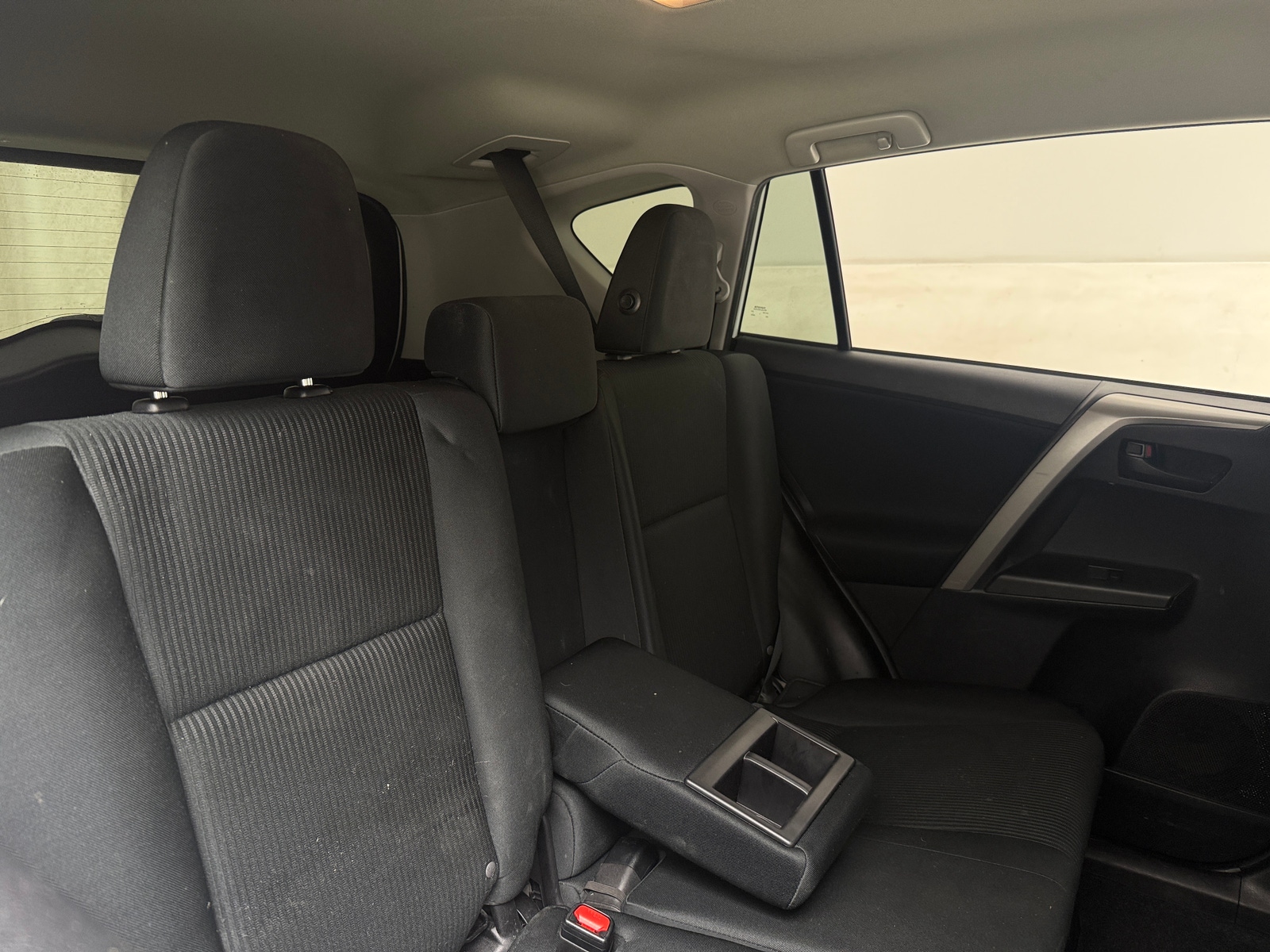Thumbnail: 2018 Toyota RAV4 - 6