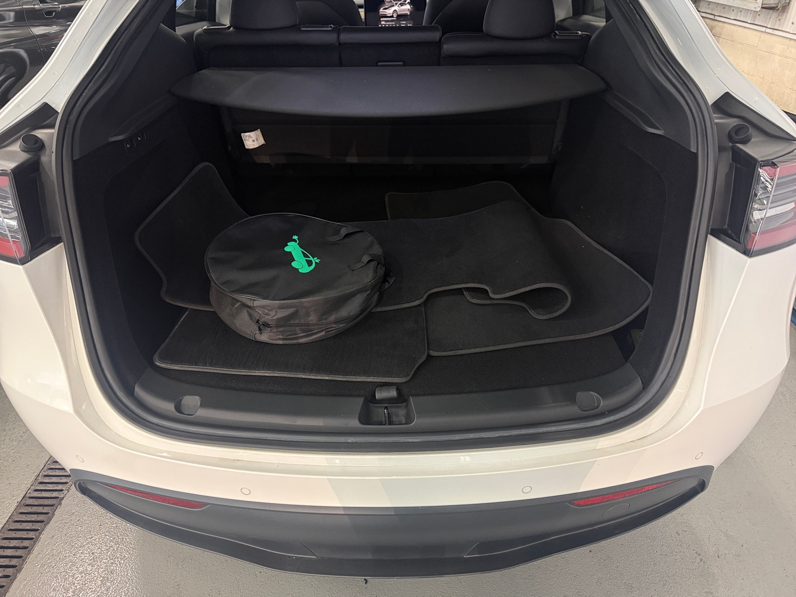 Thumbnail: 2022 Tesla Model Y - 6