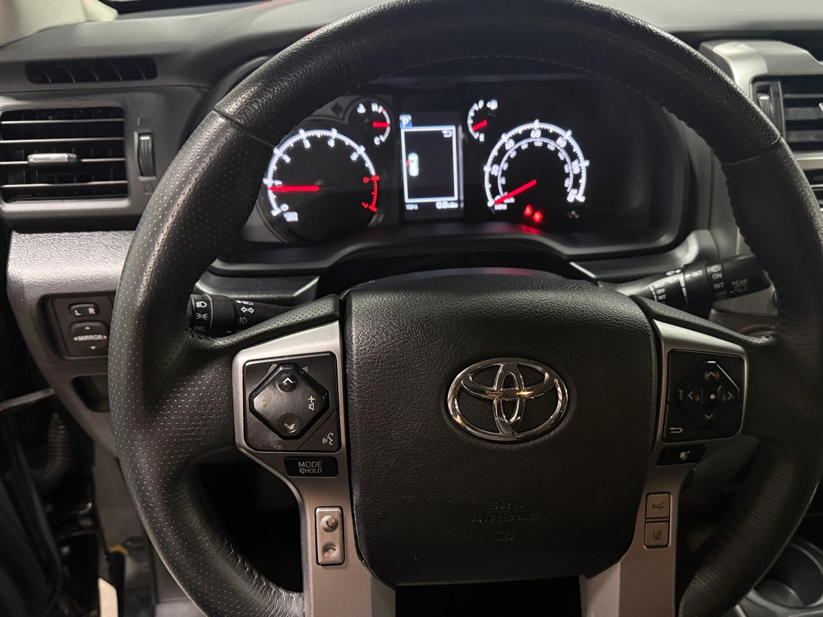 Thumbnail: 2022 Toyota 4Runner - 5