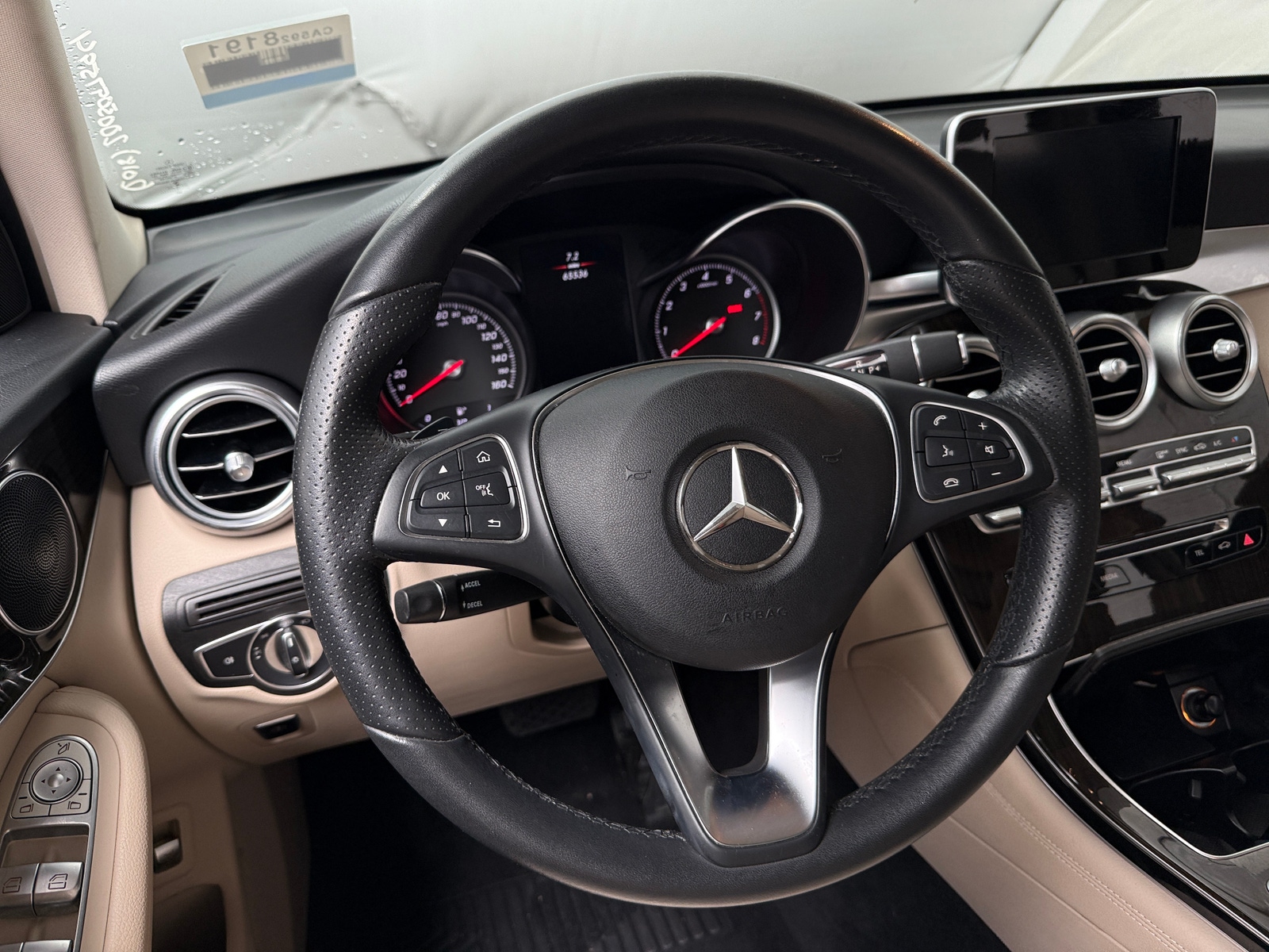 Thumbnail: 2018 Mercedes-Benz GLC - 4